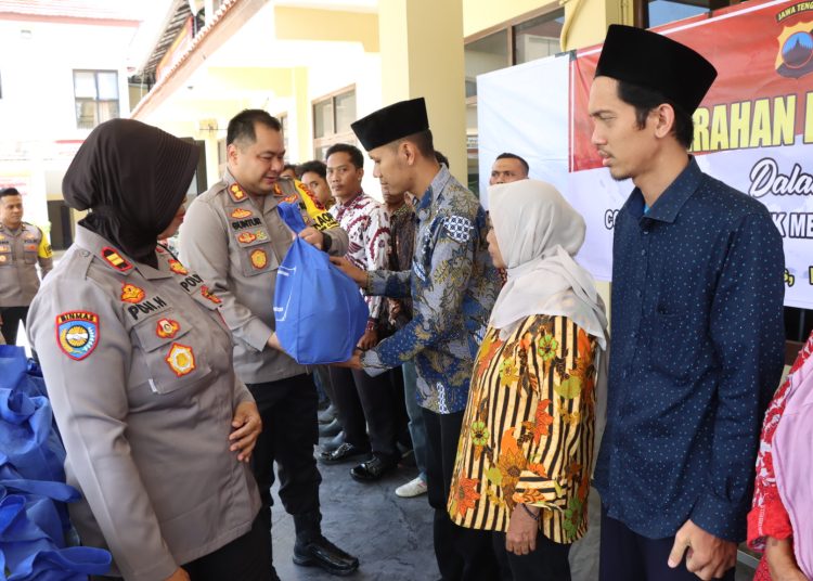 Melalui Kegiatan Sosial, Polres Brebes Ajak Masyarakat Ciptakan Pemilu Damai