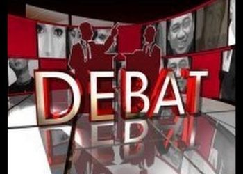 2311 Debat.jpg