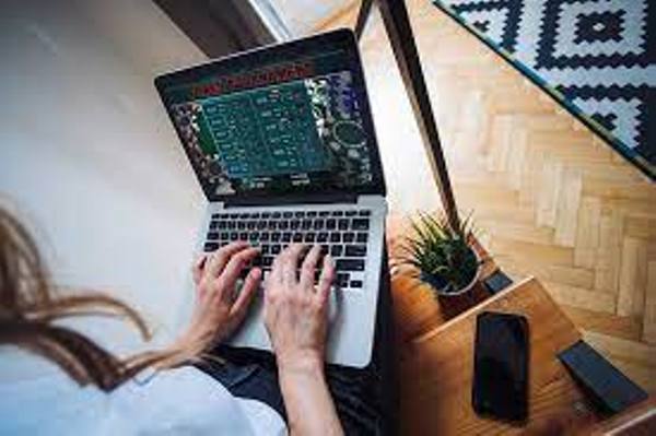 Wouw, Transaksi Judi Online Capai Lebih dari Rp 500 T! » Warga Berita 1 2511 Judi Online 1.jpg