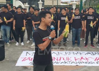 Dinilai Culas Lewat Rekayasa di MK, Mahasiswa Mengaku Jijik Gibran Maju Cawapres » Warga Berita