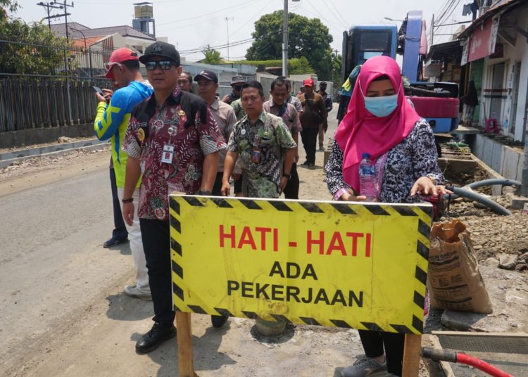 Wali Kota Cek Pembangunan Drainase Jalan Ahmad Yani 1 4 1.jpg