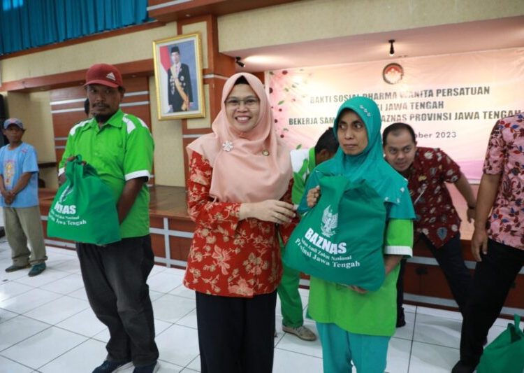 Jelang HUT Dharma Wanita Ke-24, Bagikan Sembako Ke 160 Fakir Miskin 1 Img 20231122 Wa0051 1536x1023 1.jpg