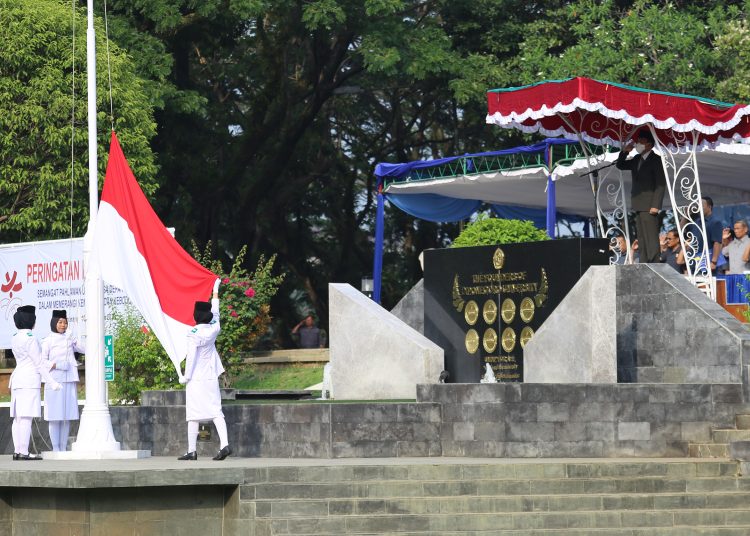 Rektor UNDIP: Hari Pahlawan Memontem Membangun UNDIP dengan Prestasi 1 Img 2189.jpg