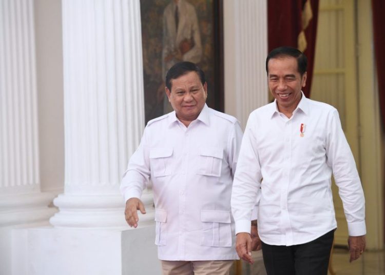 Menhan Prabowo Subianto Bersama Presiden Jokowi.jpg
