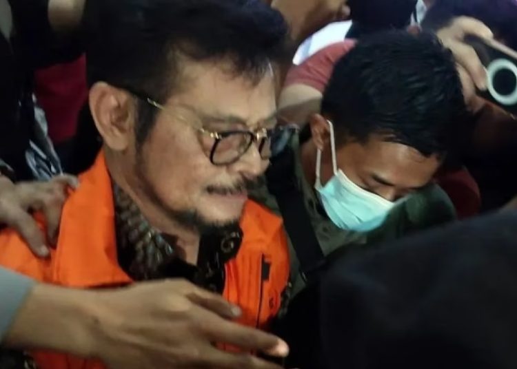 FB Jadi Tersangka, SYL Diperiksa 7 Jam dan Menjawab 12 Pertanyaan – Warga Berita