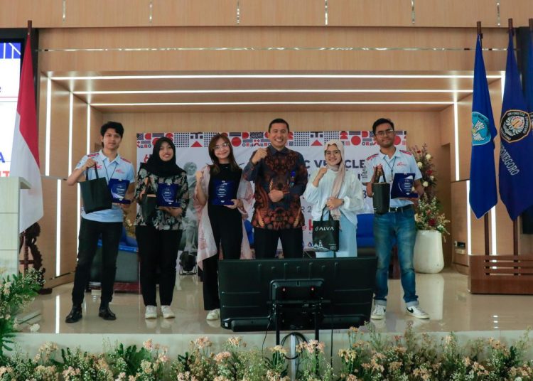 Tim Antawirya Undip Kenalkan Kendaraan Listrik Untuk Masa Depan 1.jpg