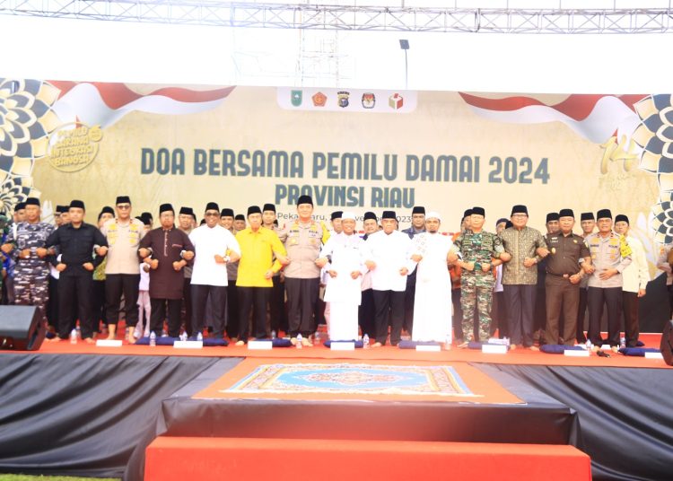 Gelar Doa Bersama, Kapolda Riau: Puncak dari Cooling System Wujudkan Pemilu Damai 1 Whatsapp Image 2023 11 24 At 15.40.41.jpeg