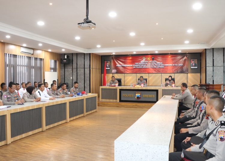Cek Siswa Bintara Latja, Tim SPN Polda Jateng Supervisi Di Polres Brebes 1 Cek Siswa Bintara Latja, Tim SPN Polda Jateng Supervisi Di Polres Brebes