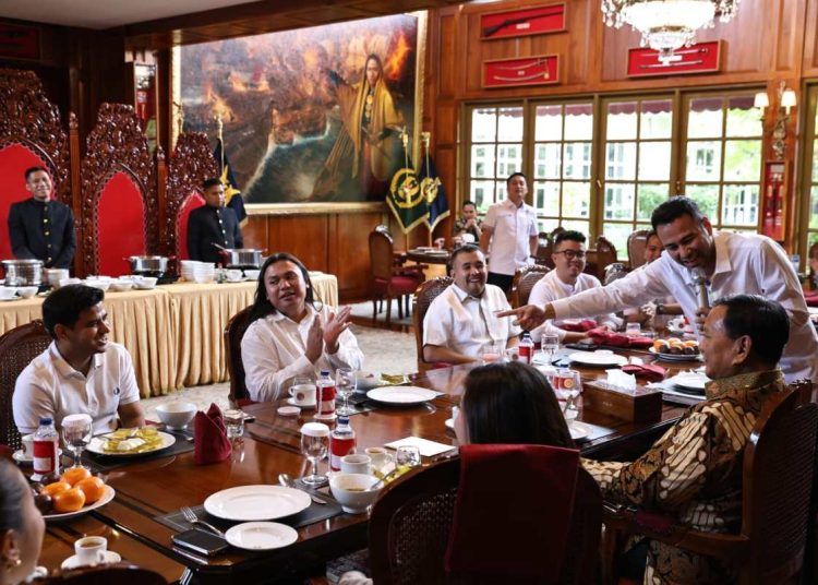 Orang Harus Tahu Sisi Lain Pak Prabowo yang Gemoy – Warga Berita 1 Orang Harus Tahu Sisi Lain Pak Prabowo yang Gemoy – Warga Berita