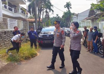 Keluar Rumah Hanya Hari Kamis, Warga Depok Ditemukan Meninggal Tinggal Kerangka 3 Keluar Rumah Hanya Hari Kamis, Warga Depok Ditemukan Meninggal Tinggal Kerangka
