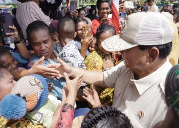 Prabowo Emak Papua.jpg
