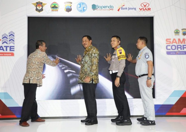 Permudah Layanan, Pemprov Jateng Luncurkan Samsat Corporate 1 Permudah Layanan, Pemprov Jateng Luncurkan Samsat Corporate