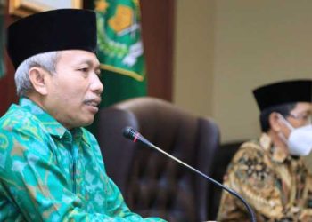 Sekjen Kemenag Nizar Ali.jpg
