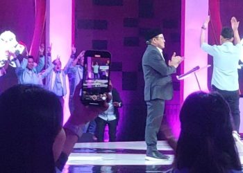 Tak Gubris Teguran KPU, Gibran Kembali Provokasi Pendukung Saat Debat