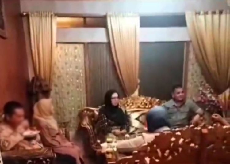 Serukan Netralitas ASN, Pj Bupati Fahsul Malah ‘Dinner’ Bareng Caleg di Rumah Pengusaha – Warga Berita