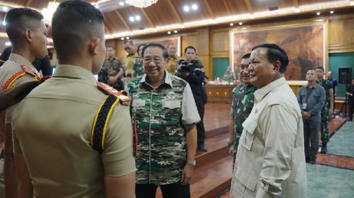SBY, Wiranto dan Agum Gumelar Dinilai Khianati Keputusan Dewan Kehormatan Perwira dengan Dukung Prabowo » Warga Berita 1 SBY, Wiranto dan Agum Gumelar Dinilai Khianati Keputusan Dewan Kehormatan Perwira dengan Dukung Prabowo » Warga Berita
