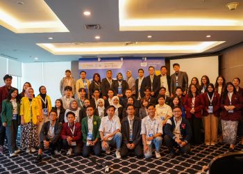 UNDIP Juara 1 Voice of Youth Challenge Flashcard