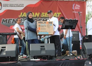 3.000 Warga Ramaikan Jalan Sehat KPU Kota Pekalongan