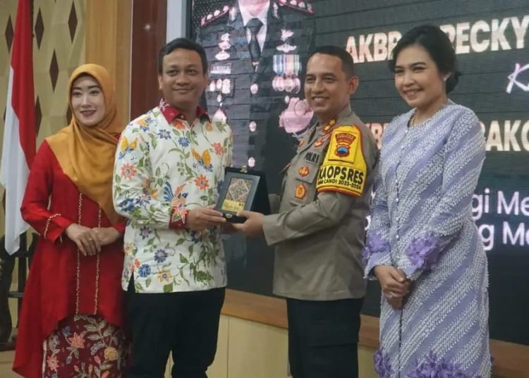 Pisah Sambut Kapolres Pekalongan Kota, Mas Aaf Beri Kesan dan Harapan 1 Pisah Sambut Kapolres Pekalongan Kota, Mas Aaf Beri Kesan dan Harapan