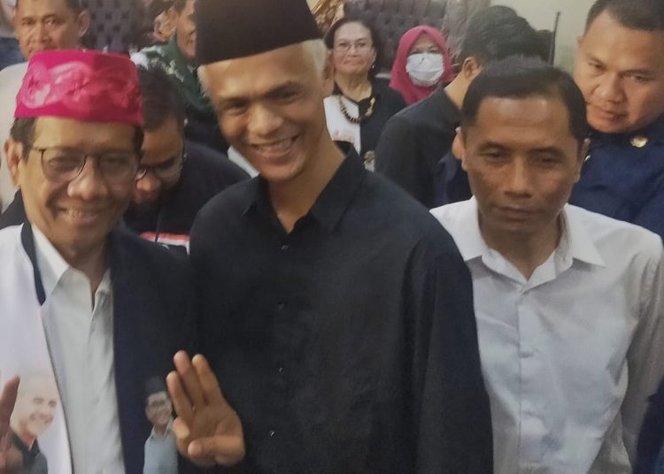 Datang ke Lebak, Mahmud MD Dikagetkan oleh Kehadiran ‘Ganjar’ – Warga Berita 1 Datang ke Lebak, Mahmud MD Dikagetkan oleh Kehadiran ‘Ganjar’ – Warga Berita