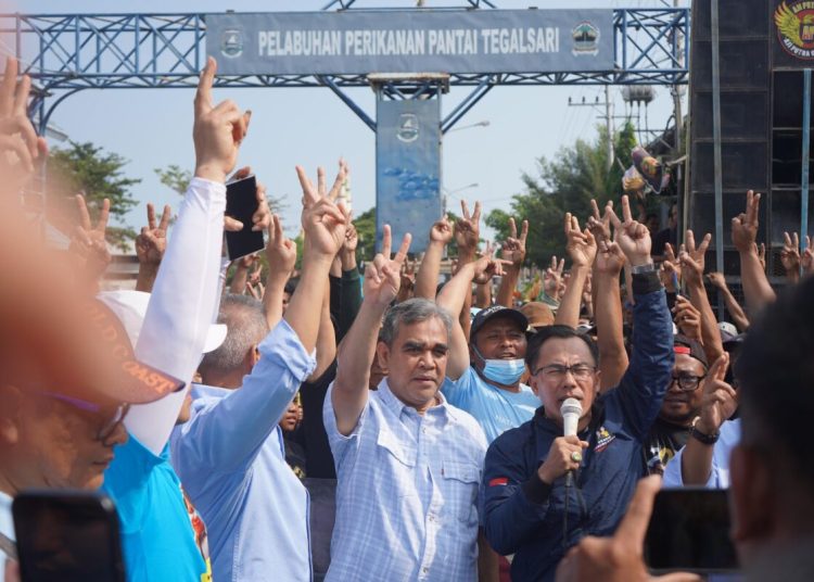 Ribuan Nelayan Tegal dan Sekitarnya Deklarasi Dukung Prabowo-Gibran 1 Ribuan Nelayan Tegal dan Sekitarnya Deklarasi Dukung Prabowo-Gibran