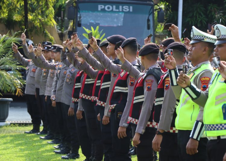 Wakapolres Brebes; Buku Saku Netralitas Polri Wajib Dibaca, Pahami Dan Laksanakan