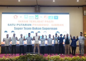TKD Cilegon Bacakan Ikrar Terlibat Pasti Satu Putaran Prabowo-Gibran – Warga Berita 5 TKD Cilegon Bacakan Ikrar Terlibat Pasti Satu Putaran Prabowo-Gibran – Warga Berita