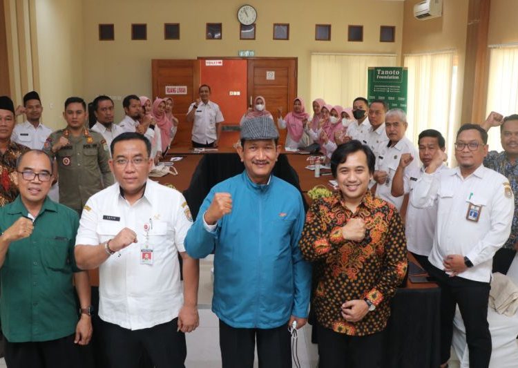 FGD untuk mengukur progres SDGs Kendal 1 FGD untuk mengukur progres SDGs Kendal