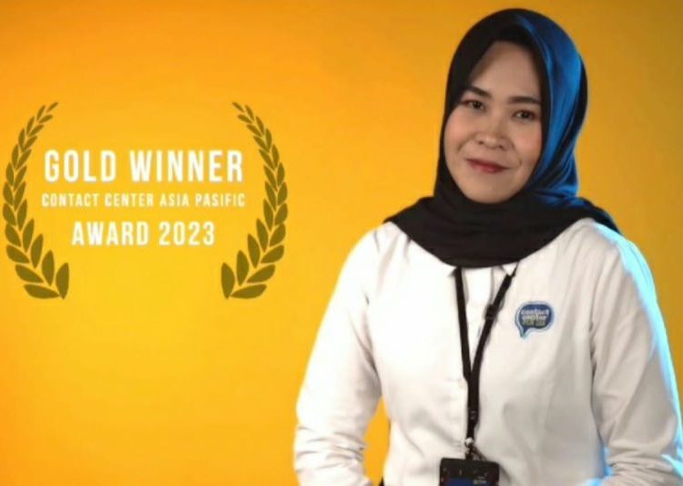 Indah dan Lily, Contact Center PLN Jateng & DIY, raih penghargaan internasional