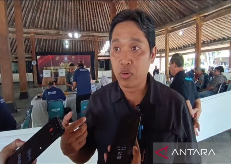 KPU Surakarta gelar simulasi pencoblosan Pemilu di TPS 3 Baluwarti