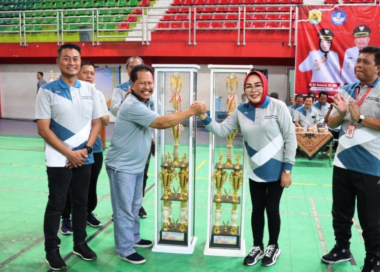 Kejuaraan Bola Voli SMP ke-20 Grobogan Resmi Dibuka » Warga Berita