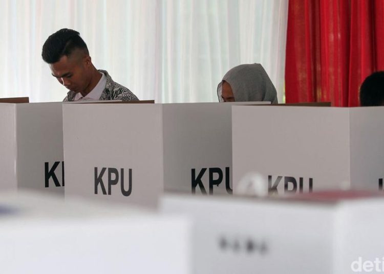 Polisi-TNI Kawal Pemungutan Suara Susulan di 4 TPS Tangerang Besok 1 Timnas AMIN Arahkan Relawan Perketat Penjagaan TPS