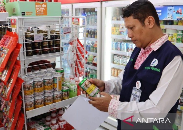 Pemkot Pekalongan awasi barang kemasan jelang Natal 2023 1 Pemkot Pekalongan awasi barang kemasan jelang Natal 2023