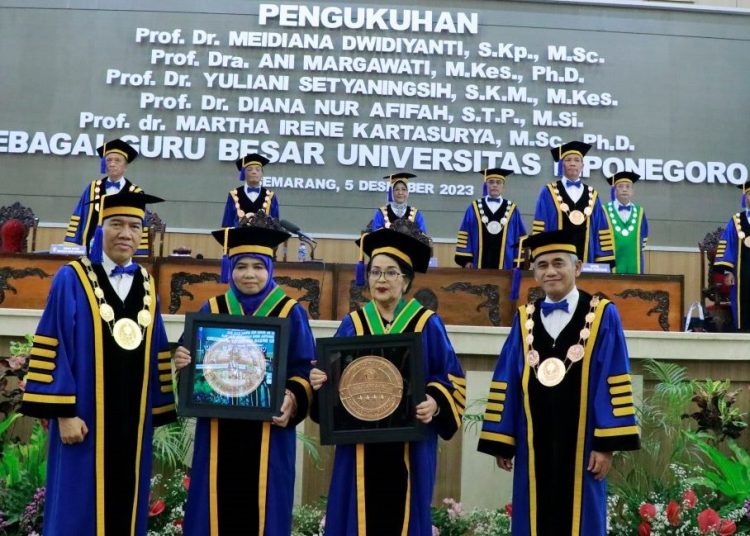 Pemikiran Dua Gubes UNDIP Pada Kesehatan Jiwa dan Gizi