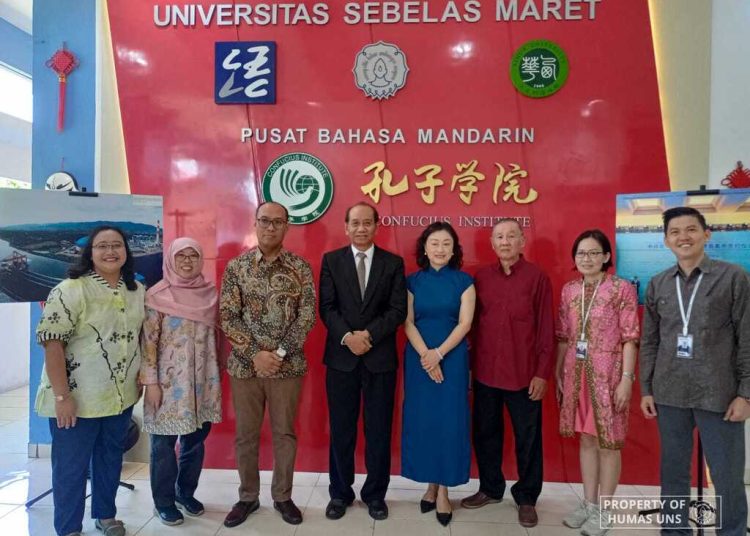 Pusat Bahasa Mandarin UNS jadi Tuan Rumah Pertama Peringatan 10 tahun Program “One Belt One Road” 1 Pusat Bahasa Mandarin UNS jadi Tuan Rumah Pertama Peringatan 10 tahun Program “One Belt One Road”