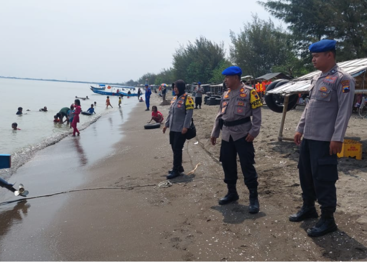 Libur Nataru, Polres Brebes Lakukan Pengamanan Obyek Wisata 1 Libur Nataru, Polres Brebes Lakukan Pengamanan Obyek Wisata