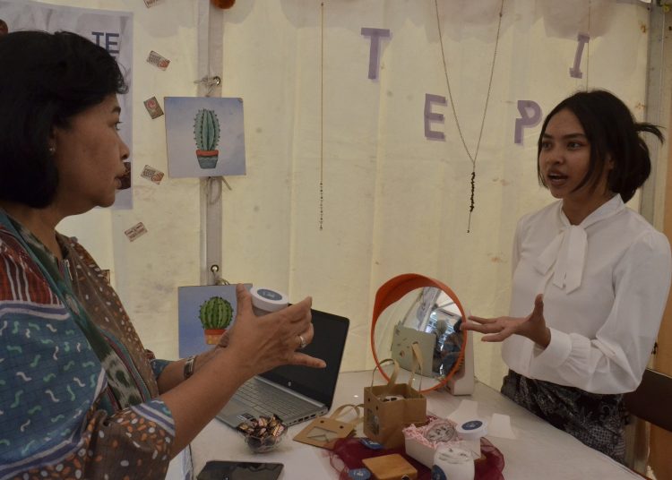 Puluhan Wirausahawan Muda Udinus Turut Serta Ramaikan LPS…