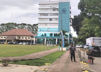 Walikota Tangsel Bilang Pungli Parkir Akan Diberantas, Tapi Pungli Parkir di Tiga OPD Masih Terjadi – Warga Berita 1 Walikota Tangsel Bilang Pungli Parkir Akan Diberantas, Tapi Pungli Parkir di Tiga OPD Masih Terjadi – Warga Berita