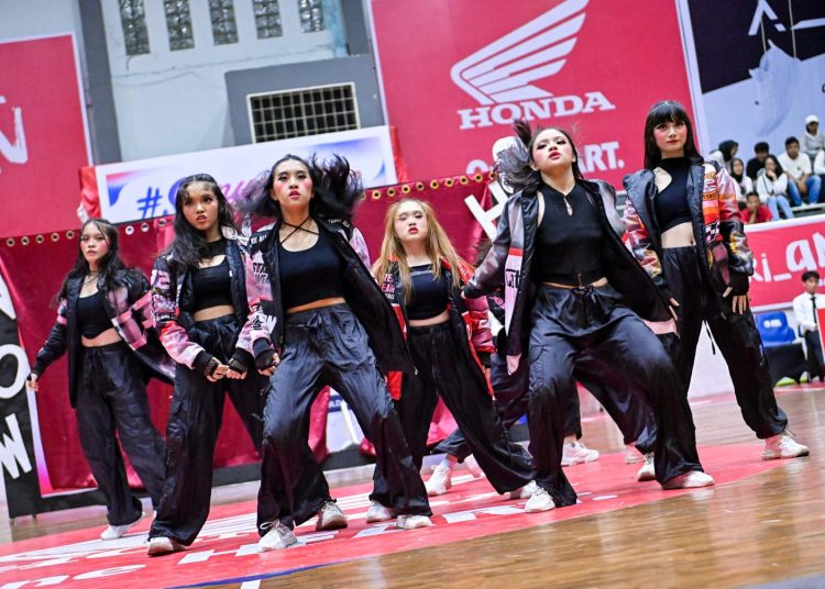 DBL Dance Competition, SMA Saint John`s Catholic School Tampilkan Fast & Furious – Warga Berita 1 DBL Dance Competition, SMA Saint John`s Catholic School Tampilkan Fast & Furious – Warga Berita