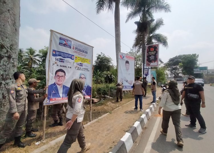 Masa Kampanye, Bawaslu Lebak Terima Dugaan Perusakan APK di Kecamatan Maja – Warga Berita 1 Masa Kampanye, Bawaslu Lebak Terima Dugaan Perusakan APK di Kecamatan Maja – Warga Berita