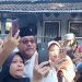 Rano Karno Diserbu Emak-emak di Pandeglang, Usai Kunjungan Bersama Cawapres Mahfud MD – Warga Berita