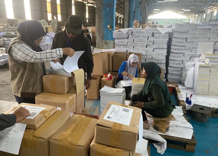 Bawaslu Banten Peringatkan Potensi Bencana Yang Hantui Gudang Logistik Pemilu 2024 – Warga Berita