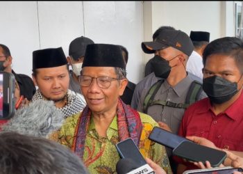Mahfud MD Janji Perhatikan Kesejahteraan Marbot dan Guru Ngaji – Warga Berita