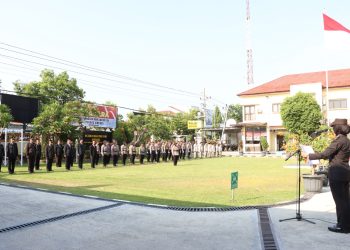 Peringatan Hari Ibu, Polres Brebes Gelar Upacara