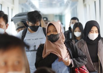 Hadapi Liburan Nataru, Pelabuhan Merak Padat – Warga Berita