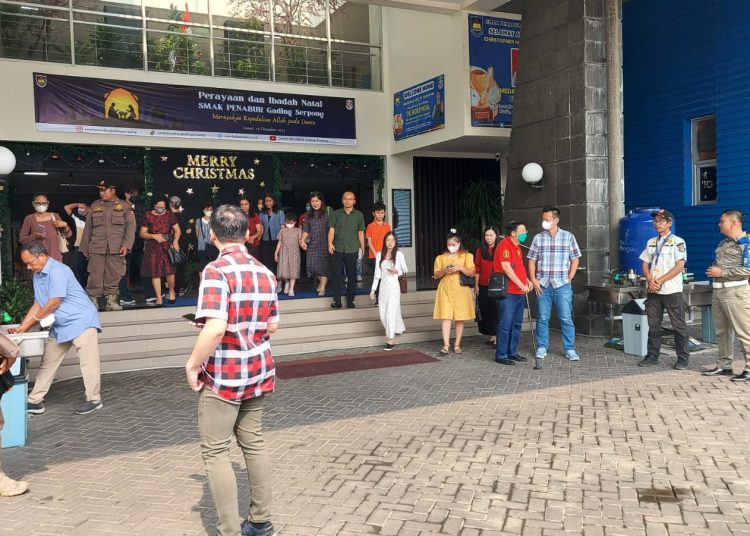 12 Gereja di Kabupaten Tangerang Dijaga Ketat Satpol PP – Warga Berita