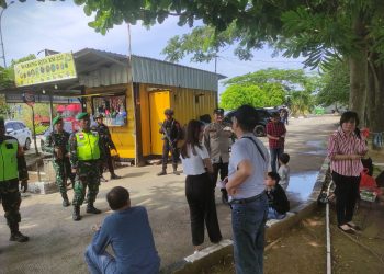 Petugas Gabungan Pospam KM 252, Imbau Pemudik Gunakan Waktu Di Rest  Area Sebaik Mungkin