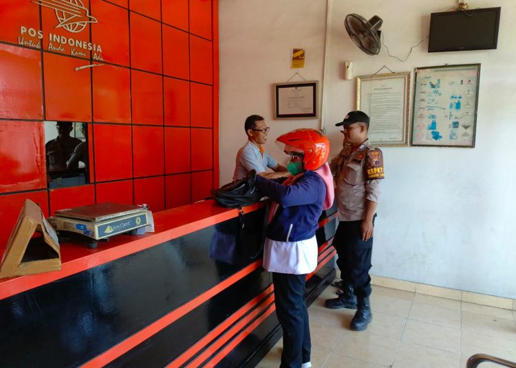 Patroli Siang Polsek Losari Sambangi Kantor Pos