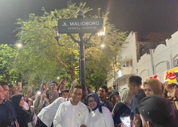 Anies Habiskan Malam Pergantian Tahun di Malioboro