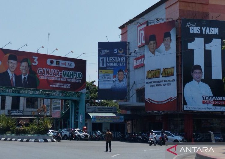APK di Alun-alun Kudus langgar zona larangan, Bawaslu segera lakukan penertiban